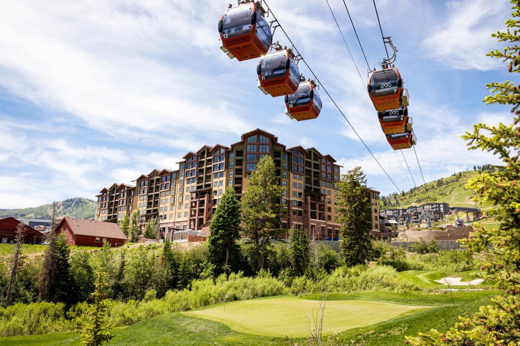 Grand Summit Lodge By Park City - Canyons Village Exterior photo